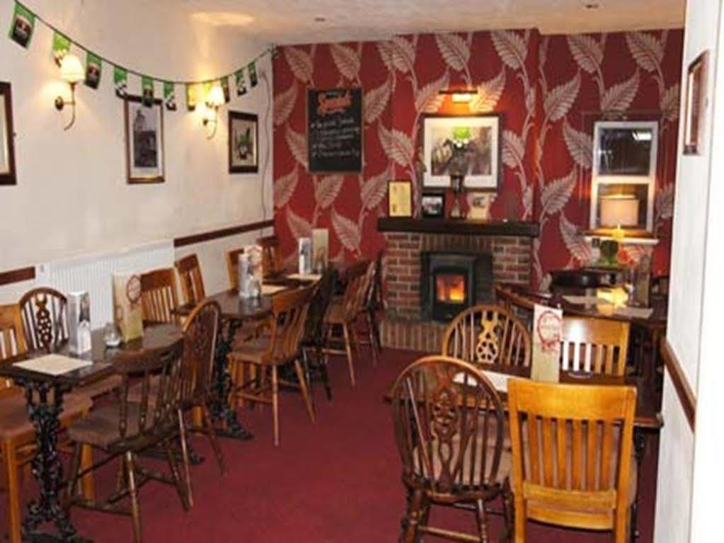 The Huntsman Hotel Cheadle  Exterior photo